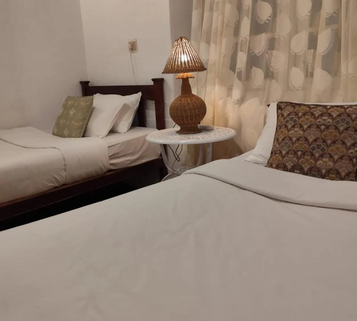 The Gundumalai Bungalow, 蒙纳 0*,